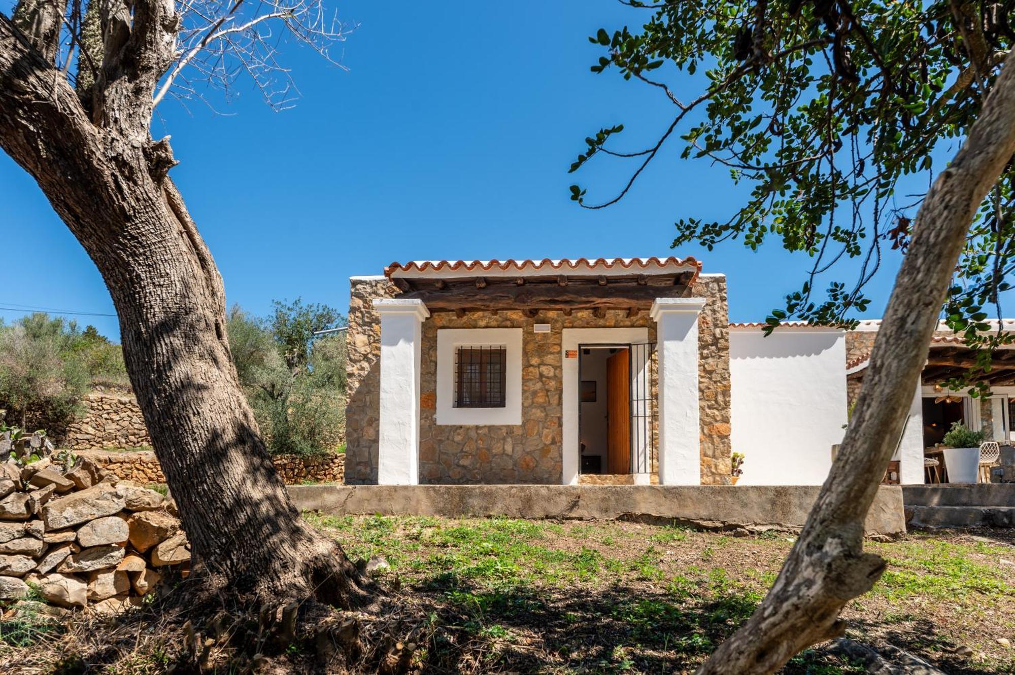 Pousada Cardona - Green&blue Ibiza Santa Agnes de Corona